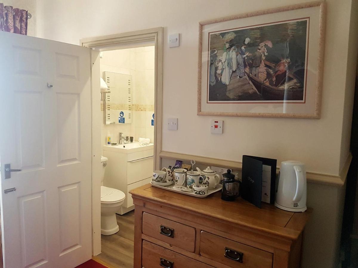 Victoria House Room Only Accommodation Caernarfon Extérieur photo