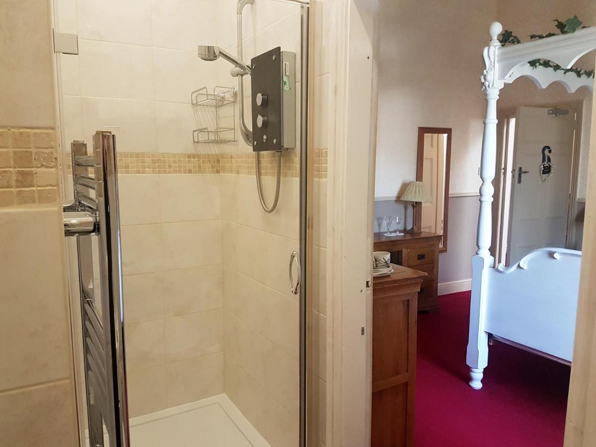 Victoria House Room Only Accommodation Caernarfon Extérieur photo