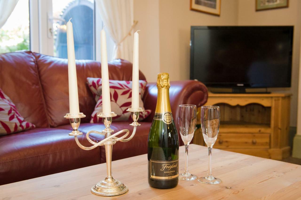 Victoria House Room Only Accommodation Caernarfon Extérieur photo